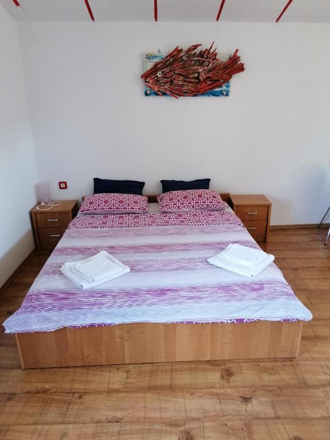 Nice Studio Near Centar+Free Parking Rovinj Exterior photo